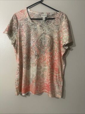 Boho Y2K zenergy by Chico’s Women's Coral Paisley Short-Sleeve Tee Sz 2